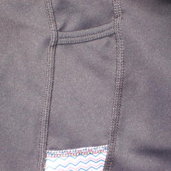 Fila Sport XL Black Running Legging Capri Crop Multicolor Trim Excellent - Picture 5 of 6